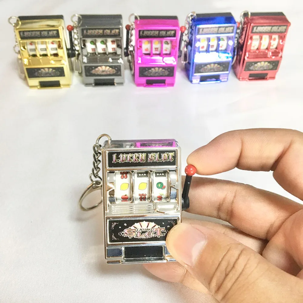Retro Gaming Keychain - Simples Slot Machine Keychain Brinquedo, Pingente